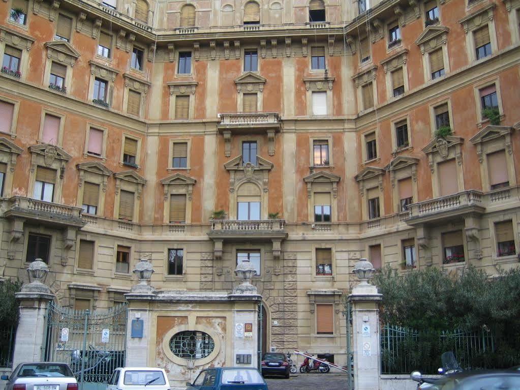 Roma Dei Papi Hotel De Charme Exterior photo